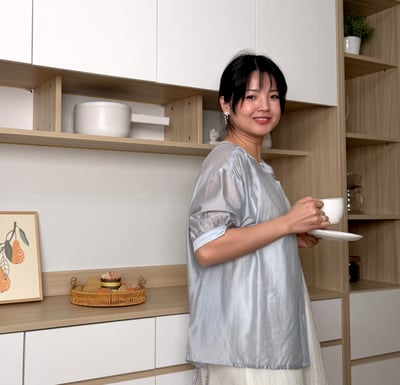 天絲光澤微透氣質上衣 藍1