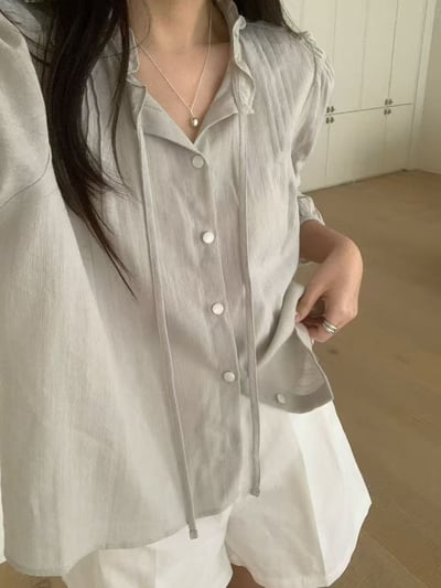 法式貓眼釦抓皺綁帶襯衫6