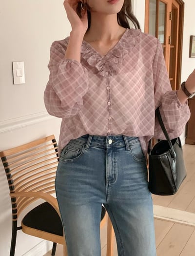 格紋荷葉領雪紡上衣3