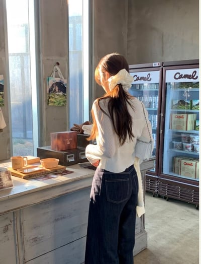 白色鏤空針織兩件套8