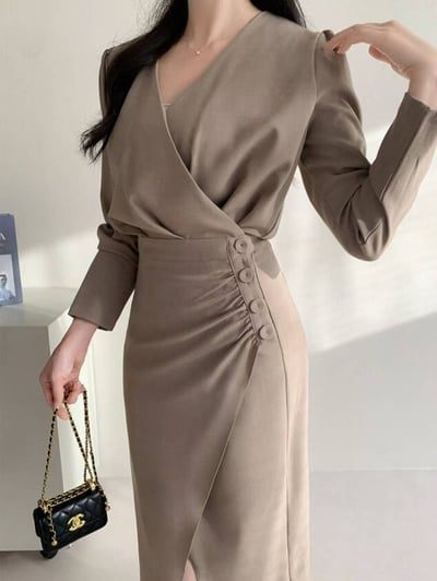 都會氣場・V 領排釦洋裝2