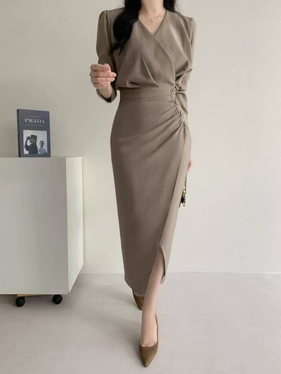 都會氣場・V 領排釦洋裝3