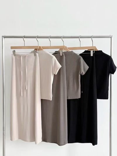 直紋針織兩件式套裝7