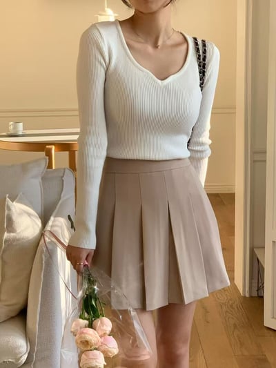 溫柔桃心 V 領坑條針織上衣3