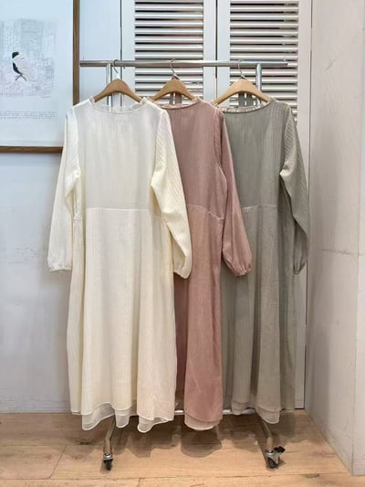 氣質壓紋雪紡綁帶長洋裝8