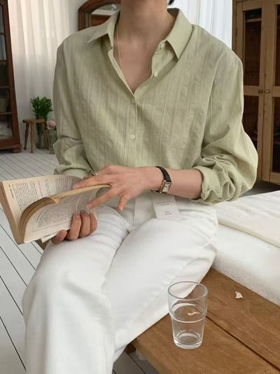 質感直條紋長袖襯衫1