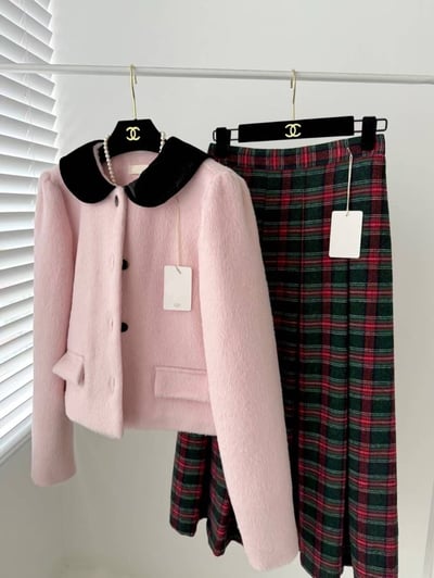 新年款 格紋傘擺長裙4