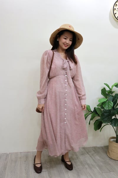 立體小花鈕扣綁帶碎花洋裝4