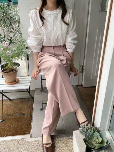 小花刺繡蕾絲荷葉領上衣4