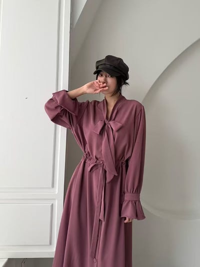 柔霧綁結蝴蝶領長洋裝4