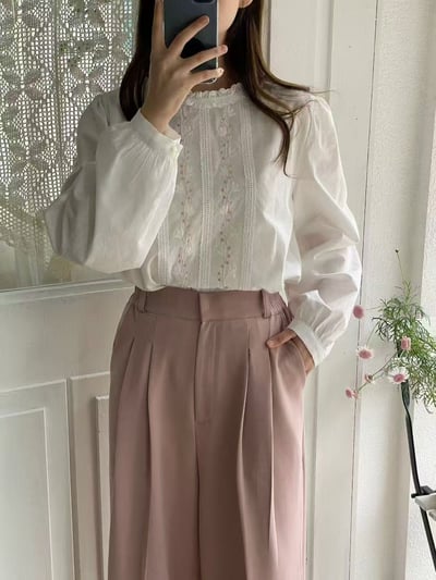 小花刺繡蕾絲荷葉領上衣3