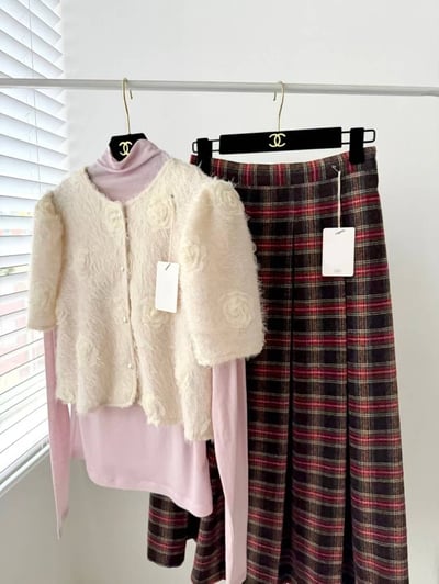 新年款 格紋傘擺長裙7