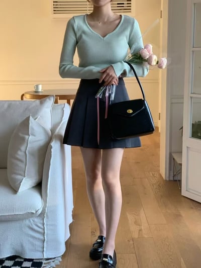 溫柔桃心 V 領坑條針織上衣6