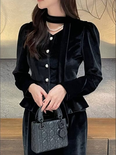 珍珠綁帶絨光上衣1