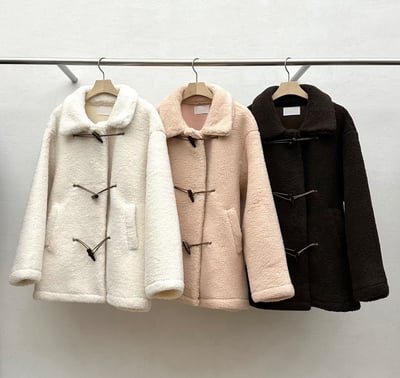 厚磅牛角扣羊羔外套14