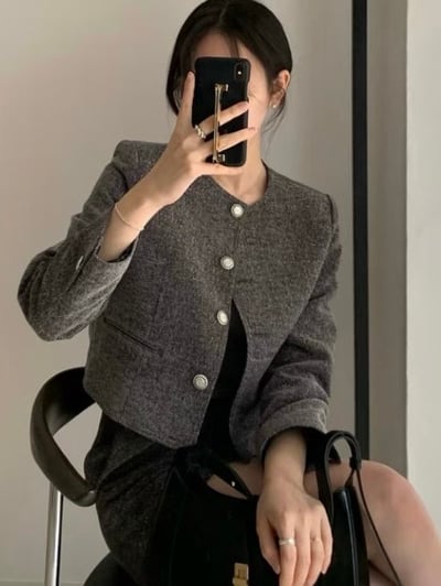 銀色鏤空鈕扣短版外套3