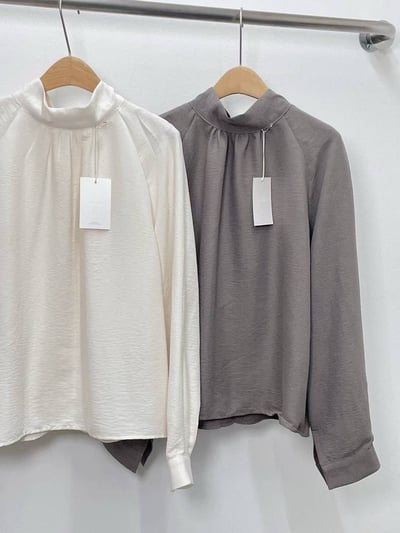 柔光褶皺兩穿上衣3