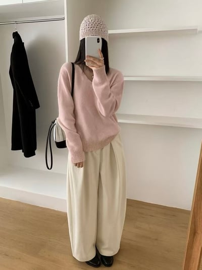 點點滾邊 V 領毛衣4