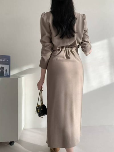 都會氣場・V 領排釦洋裝5