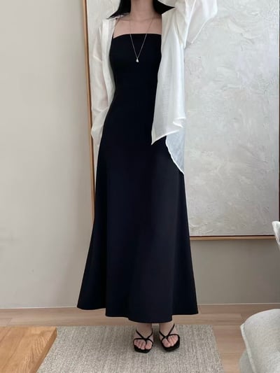 極簡氣質細肩A字長洋裝3