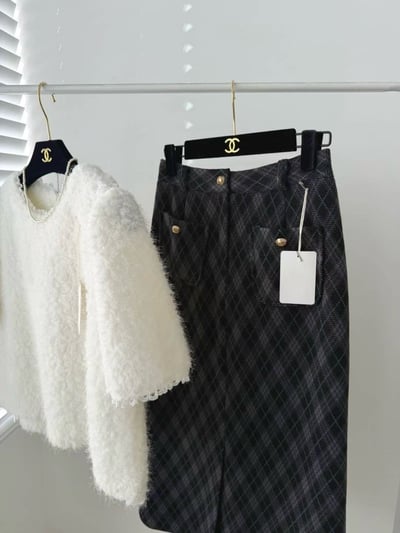 毛呢前開衩修身長裙3