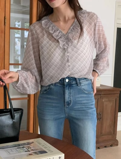 格紋荷葉領雪紡上衣5