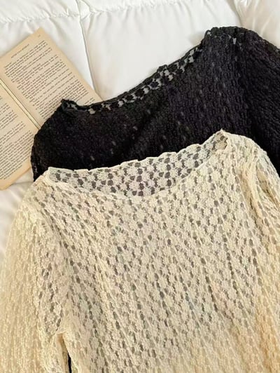 溫柔透膚花朵蕾絲短版上衣6