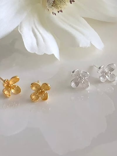 簡約小花霧感耳環 | 925 silver1