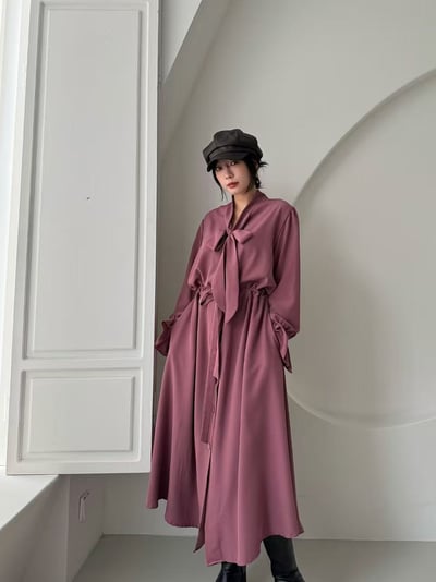 柔霧綁結蝴蝶領長洋裝1