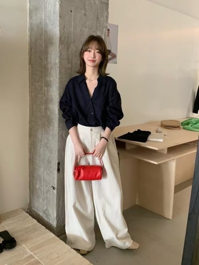 質感透膚蕾絲微光襯衫7