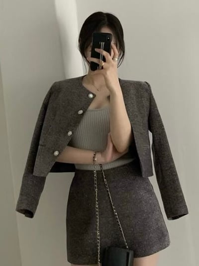 銀色鏤空鈕扣短版外套5