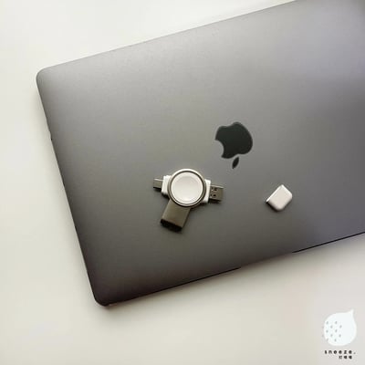 【現貨】輕便攜帶型Apple Watch充電器4