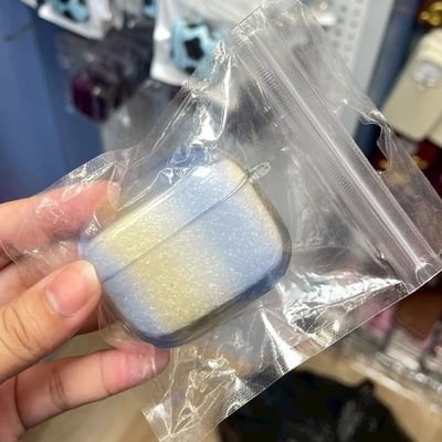 酷妹會用の藍黃配色AirPods保護套1