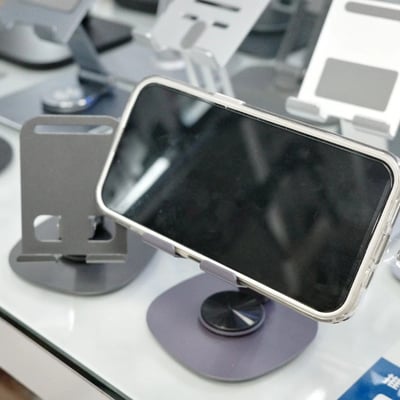 各種角度彎來彎去桌上支架5