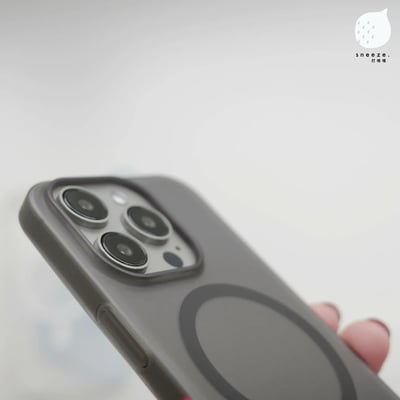 裸機手感的透透MagSafe殼4