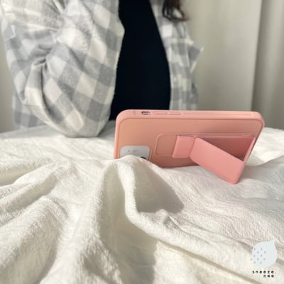 深藍淺粉磁吸支架殼10