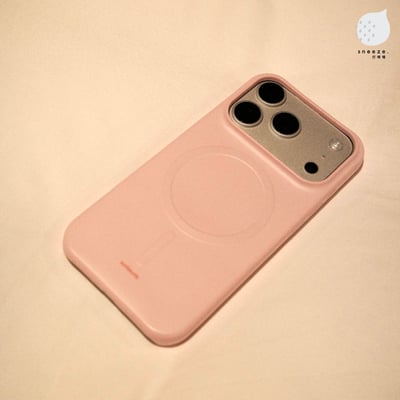 純色啞光磁吸硬殼8