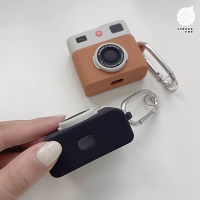 好像萊卡的AirPods保護套4