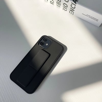 沉穩黑磁吸支架殼8