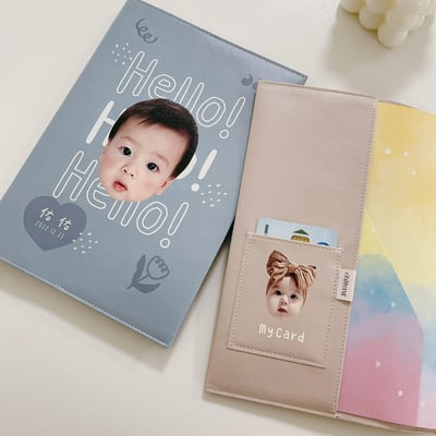客製 ｜皮革寶寶手冊套 (Hello款)2