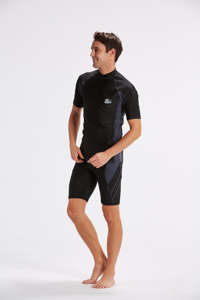 Young Joe 揚捷泳裝 大男黑灰剪接短袖上衣(不含褲子)1