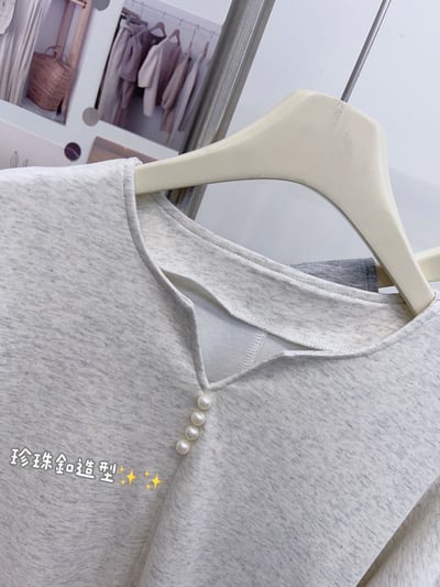 韓系珍珠釦小V領造型太空棉上衣  #364864773
