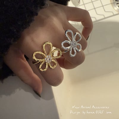 M&K™❥ℯ歐美風線條感花朵戒指#401129896