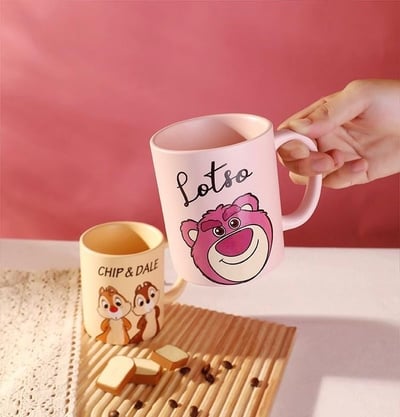 M&K正版迪士尼自拍九宮格造型馬克杯10