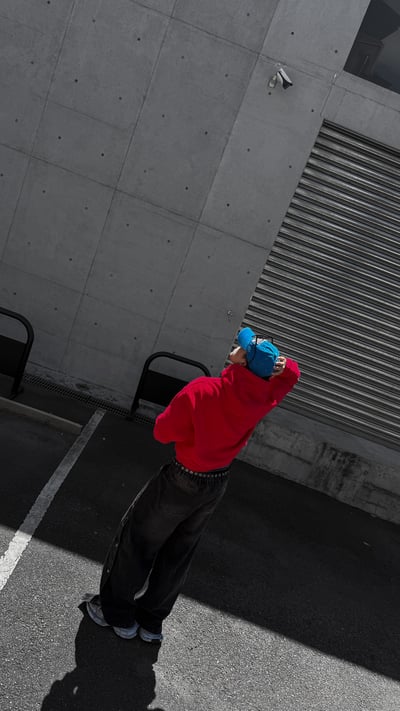 街頭雙褲頭釘釦寬版牛仔褲8
