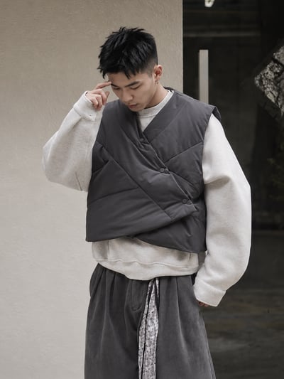 日系V領不規則解構羽絨馬甲男保暖白鴨絨坎肩休閒背心4