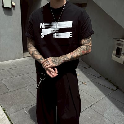 抽象殘影字母寬鬆短TEE1