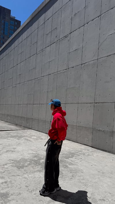 街頭雙褲頭釘釦寬版牛仔褲10