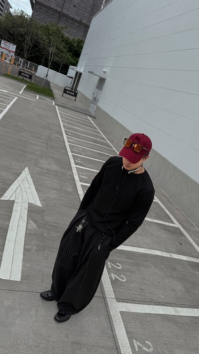 極超彈修身短版長袖基本TEE(可當內搭)3