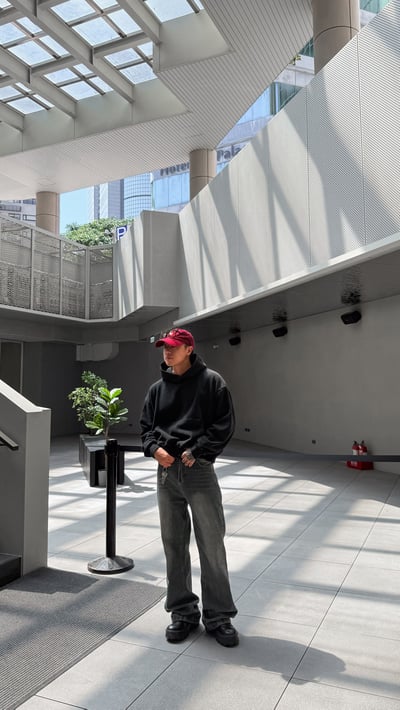 街頭刷舊窄版喇叭闊腿牛仔褲11